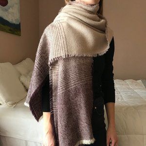 Nordstrom blanket scarf by Halogen
